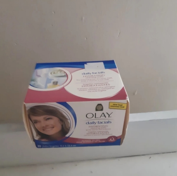 Discontinue olay Dayly Faciale Hydrating Cleansing Clothes Gently Cleanses... - Picture 9 of 10